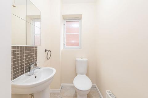 undefined, Stanks Drive, Leeds LS14