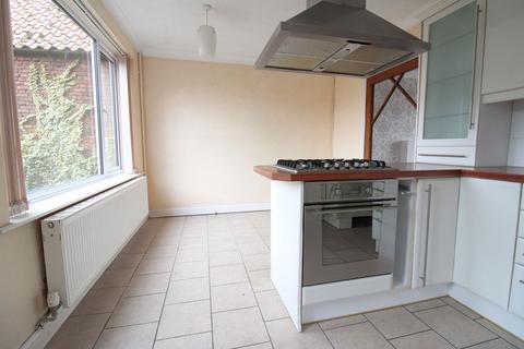 3 bedroom detached house for sale, Manor Close, Grimsby DN41