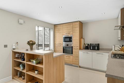 3 bedroom detached house for sale, Coed Y Felin, Pontypool NP4