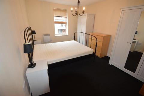 2 bedroom flat to rent, Masson Place, Manchester M4