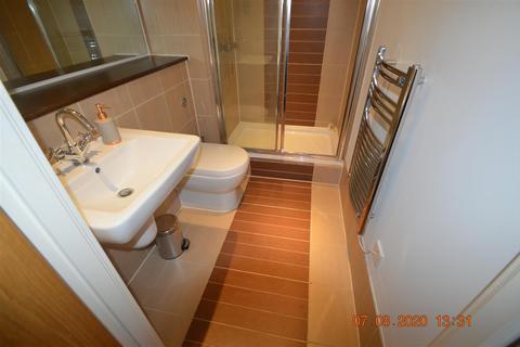2 bedroom flat to rent, Masson Place, Manchester M4