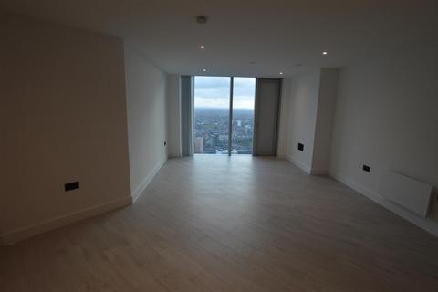 3 bedroom flat to rent, Trinity Way, Manchester M3
