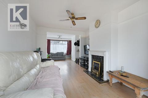 3 bedroom end of terrace house for sale, Esher Avenue, Cheam, SM3