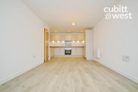 undefined, West Green Drive, Crawley, RH11