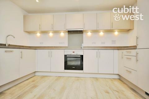 undefined, West Green Drive, Crawley, RH11