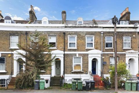1 bedroom flat for sale, Flaxman Road, London, SE5