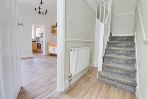 3 bedroom semi-detached house for sale, Northview Drive, Westcliff-On-Sea SS0
