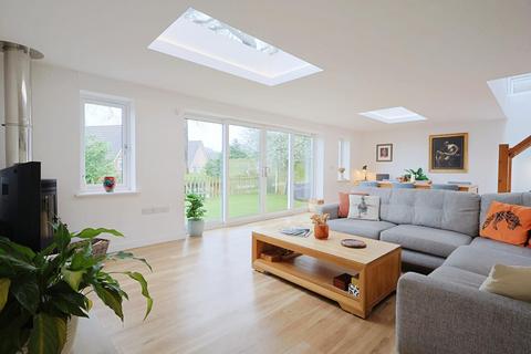 5 bedroom detached house for sale, Felton Road, Poole BH14