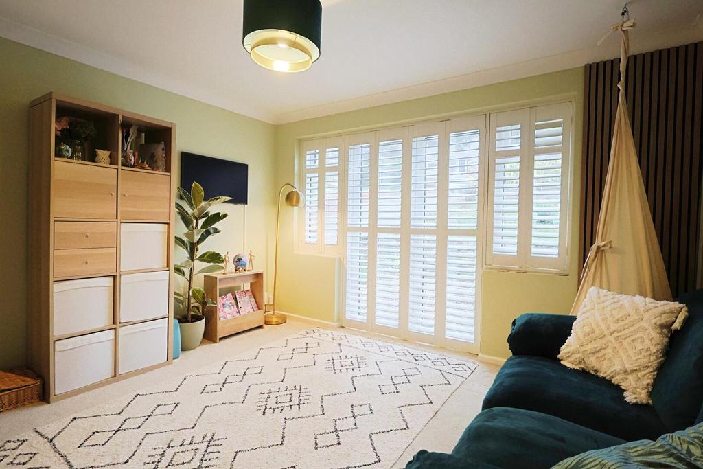 Family room/5th bedroom