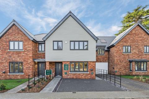 4 bedroom semi-detached house for sale, Turnpike Lane, Ickleford, Hitchin, SG5
