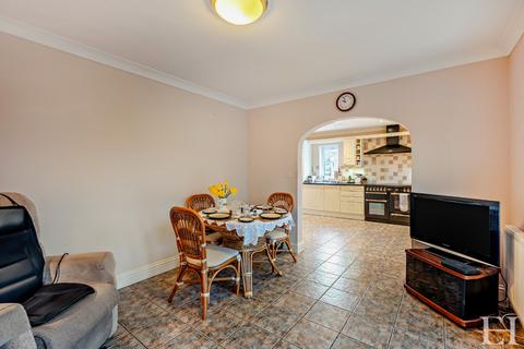 undefined, Manningtree, Essex