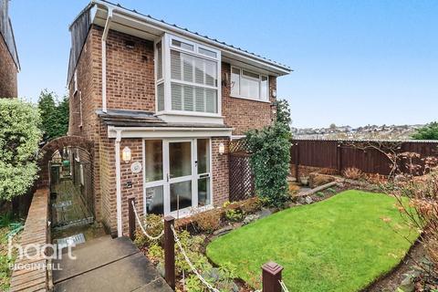 4 bedroom detached house for sale, Eastern View, Biggin Hill