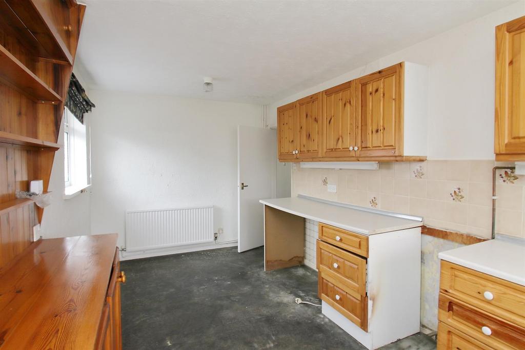 14 micheldever road PH30.JPG