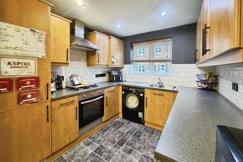4 bedroom townhouse for sale, Robinson Grove, Crook