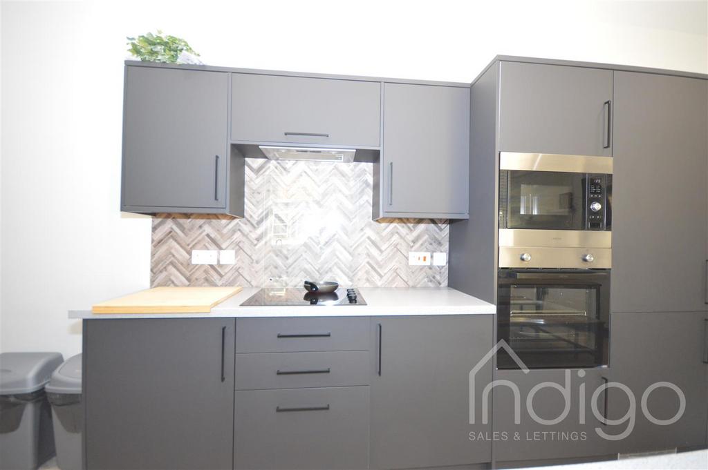 Kitchen4.jpg