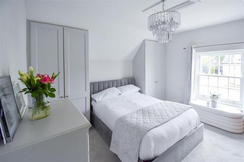 4 bedroom semi-detached house for sale, * SIGNATURE HOMES * Ongar Road, Stondon Massey, Brentwood