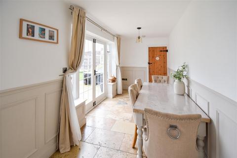 4 bedroom semi-detached house for sale, * SIGNATURE HOMES * Ongar Road, Stondon Massey, Brentwood