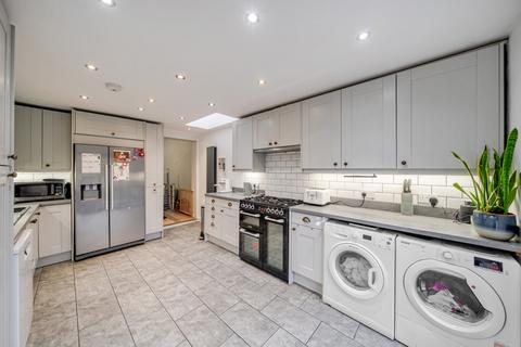 2 bedroom terraced house for sale, Hallowell Road, Northwood