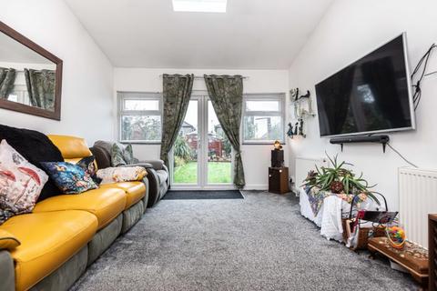 3 bedroom detached house for sale, Hood Crescent, Bournemouth, BH10 4DA