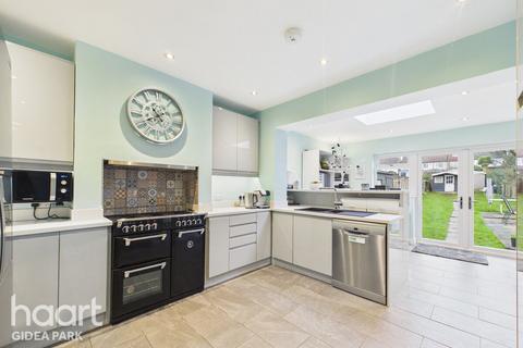 Seymer Road, Marshalls Park, Romford
