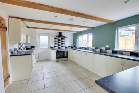 undefined, Fen Road, Pidley