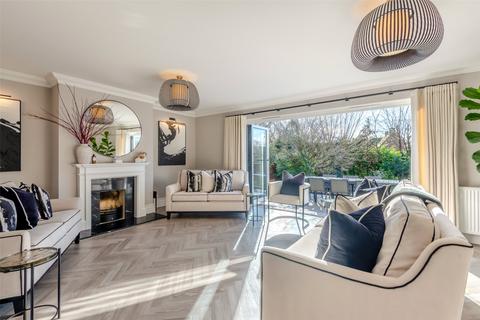 4 bedroom detached house for sale, Bubblestone Road, Otford, Sevenoaks, Kent, TN14