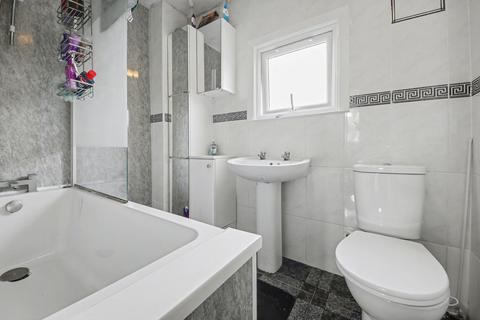 3 bedroom terraced house for sale, Canterbury Avenue, Southampton SO19