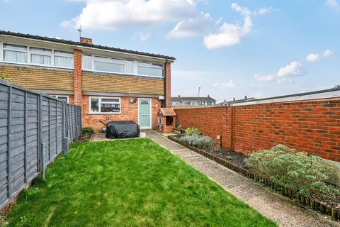 3 bedroom end of terrace house for sale, St. Georges Drive, Chichester, PO19