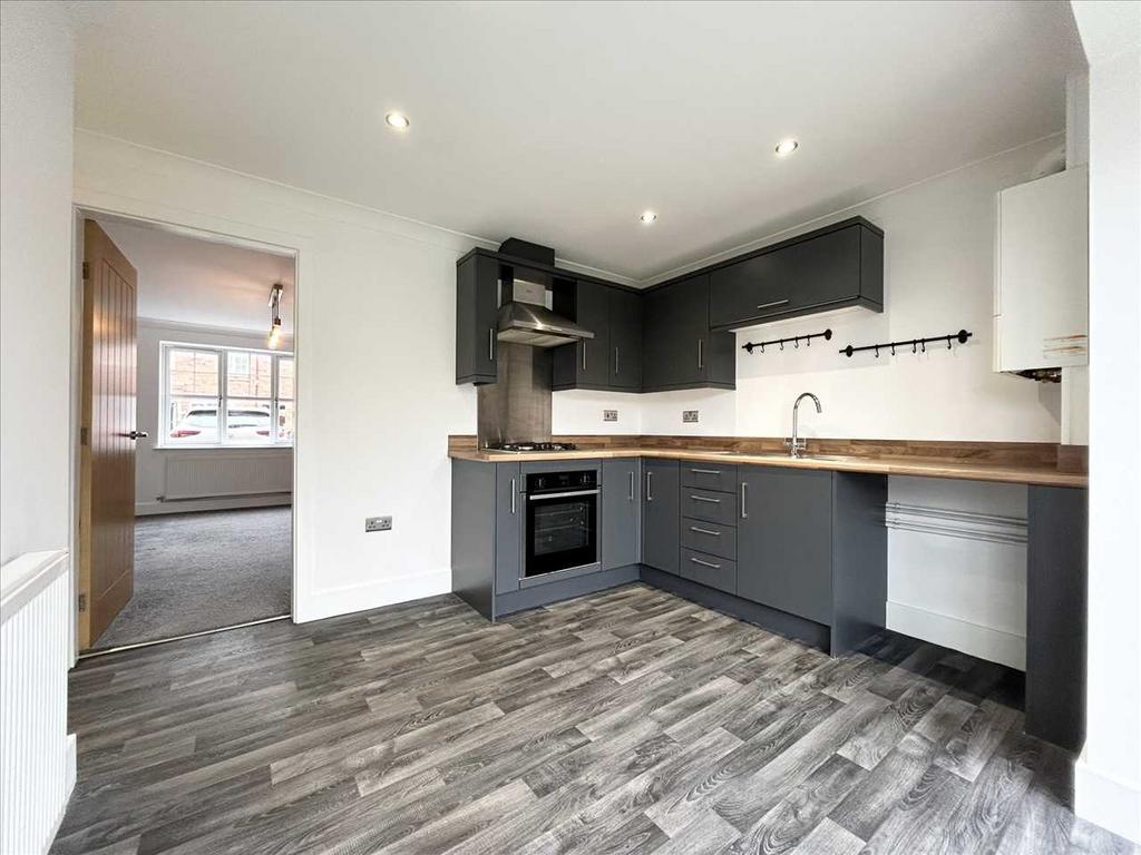 Dining kitchen