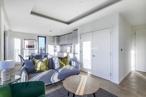 1 bedroom flat to rent, 1 Farnfield Close, London, N8