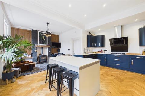 undefined, Wellington Road, Newark