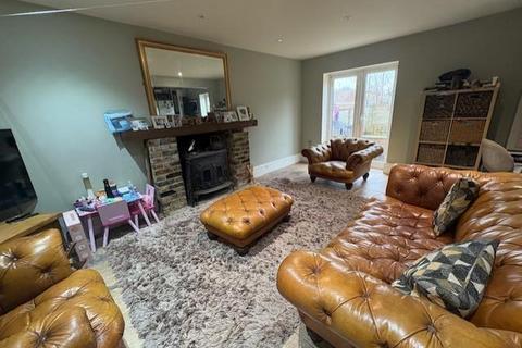 2 bedroom semi-detached house for sale, West Dumpton Lane, Ramsgate CT11