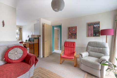 1 bedroom flat for sale, Barnwell Road, Stepneys, CB5