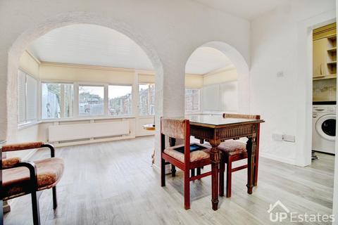 4 bedroom end of terrace house for sale, Glencoe Road, Coventry