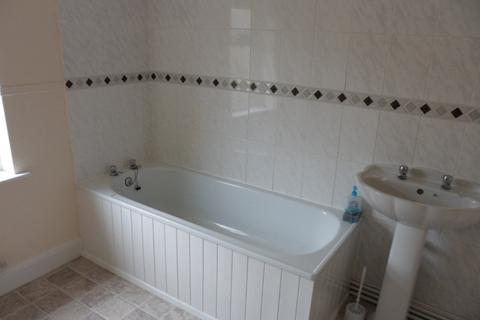 2 bedroom terraced house to rent, Arthur Street, Grimsby, DN31