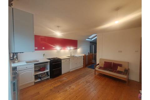 4 bedroom detached house for sale, Kingsley Crescent, High Wycombe, HP11