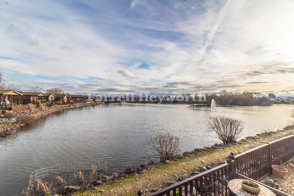 Lakeside View image