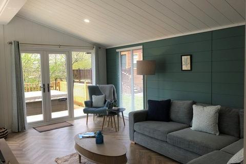3 bedroom lodge for sale, Finlake Holiday Resort & Spa, Newton Abbot TQ13