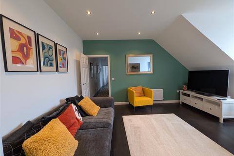 2 bedroom apartment for sale, Silas Court, Lockhart Road, Hertfordshire WD17