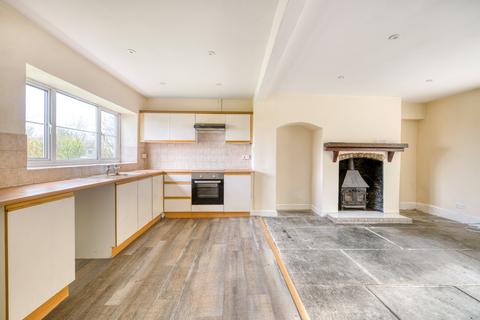 undefined, Vale Farm Cottages, Queen Camel