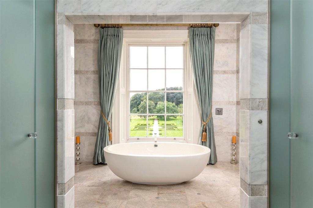 Principal Bathroom