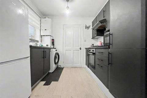 2 bedroom terraced house for sale, Gillingham Road, Gillingham, Kent, ME7