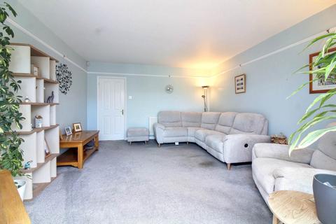 undefined, Marroway Weston Turville