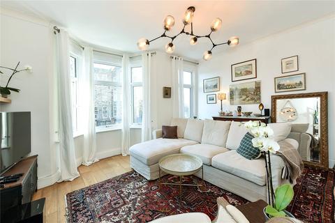 3 bedroom flat for sale, Kemsing Road, London, SE10
