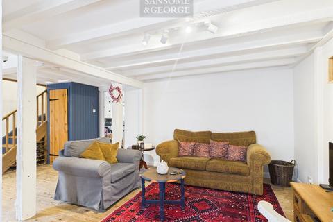 undefined, Swan Street, Kingsclere, Newbury, Hampshire, RG20