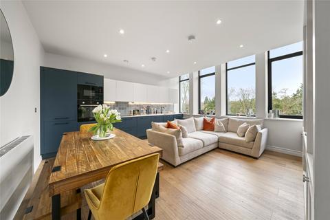 2 bedroom flat for sale, Littleworth Road, Esher, Surrey, KT10