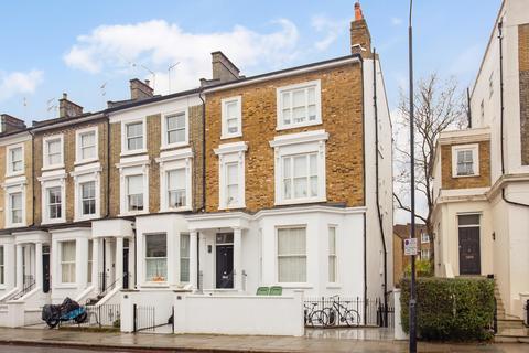 3 bedroom flat to rent, Warwick Gardens, London, W14