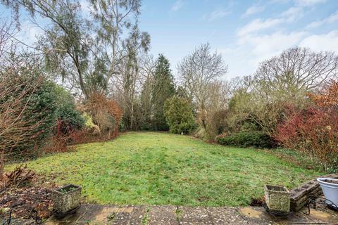 undefined, Ashtead