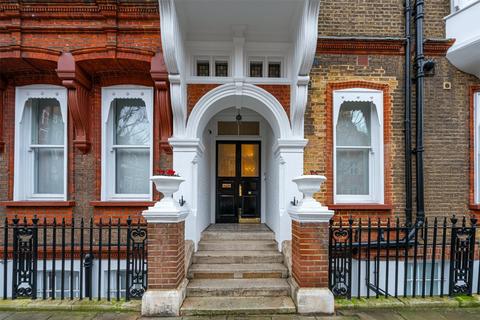 2 bedroom flat to rent, Harrington Gardens, South Kensington, London, SW7