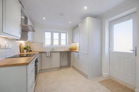 3 bedroom semi-detached house for sale, Rectory Gardens, Worlingham NR34